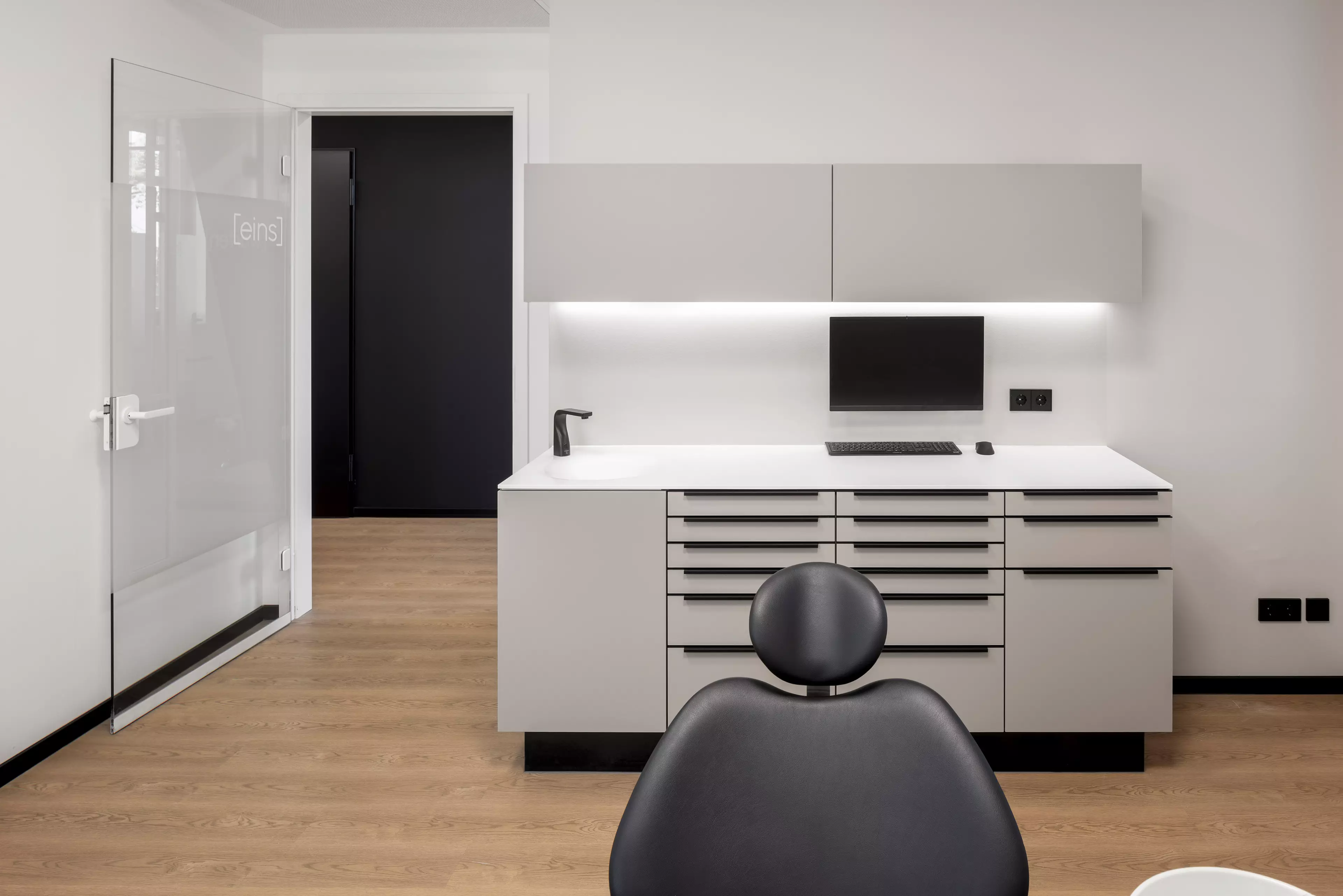 mgf_praxis-zahn.zukunft_full-res_01