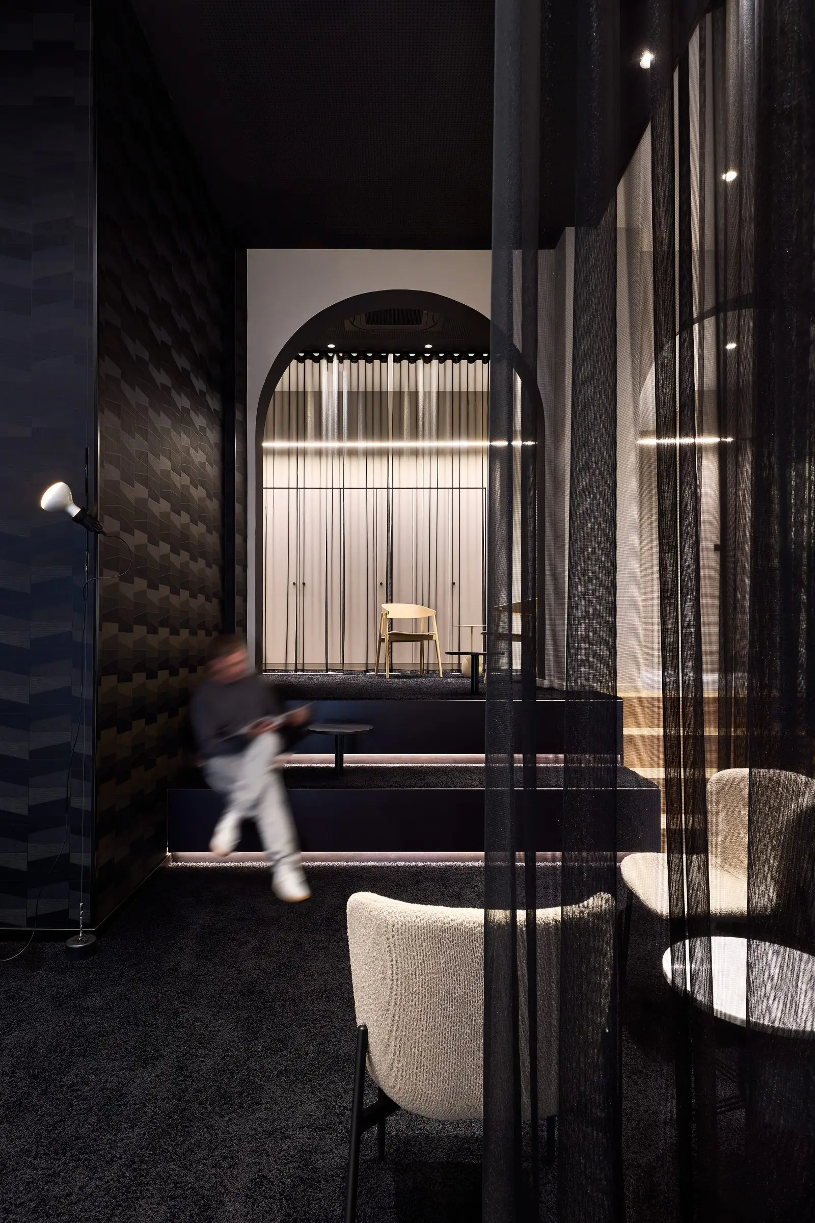 CA623_0037-2-1600x2400-c-default